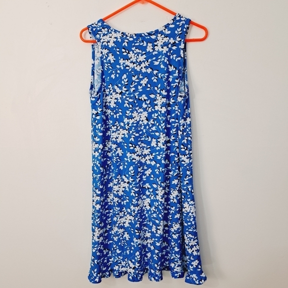 Draper James Blue & White Ditsy‎ Floral Ruffle Hem Nighty Nightgown - Picture 2 of 7